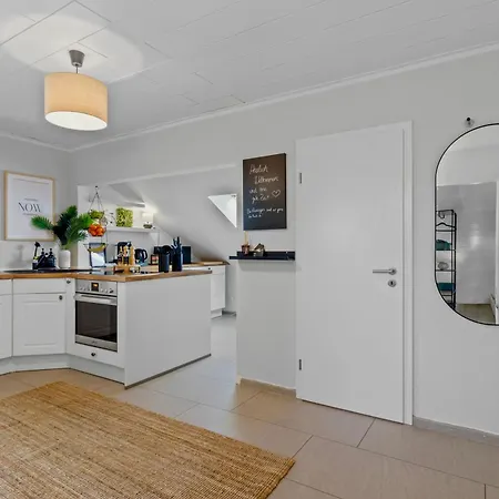 Apartmán Upper Room: Mit Exklusiver Ausstattung-ausblick Auf Weinberge&mandelbluetenpfad Neustadt an der Weinstraße