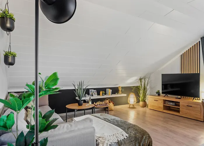 Apartamento Upper Room: Mit Exklusiver Ausstattung-ausblick Auf Weinberge&mandelblütenpfad Neustadt an der Weinstraße