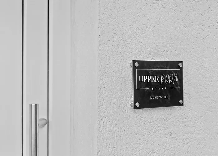 Upper Room: Mit Exklusiver Ausstattung-ausblick Auf Weinberge&mandelbluetenpfad Apartamento