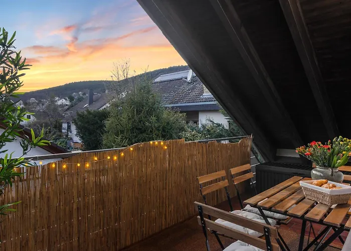 Apartamento Upper Room: Mit Exklusiver Ausstattung-ausblick Auf Weinberge&mandelbluetenpfad